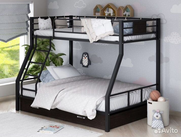 Двухъярусная кровать