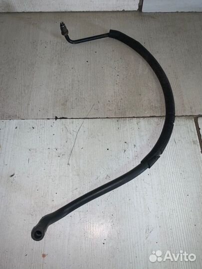 Шланг гидроусилителя руля Volkswagen Vento / Jetta