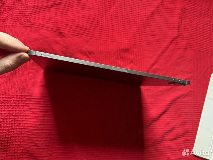 iPad pro 12.9 m2 128gb sim