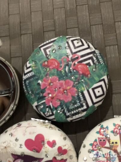 Зеркало карманное