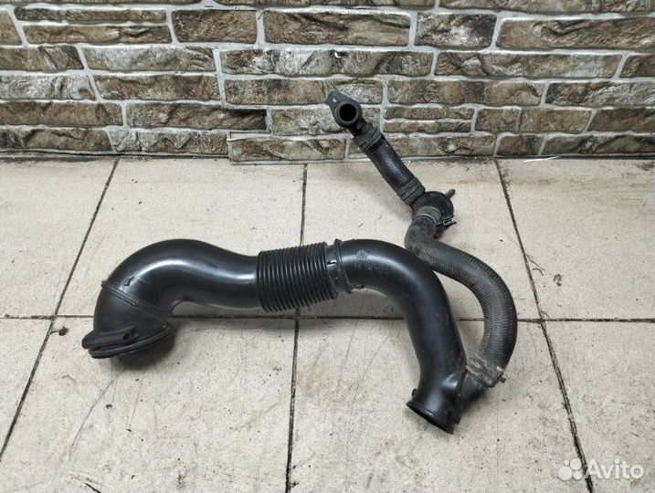 Патрубок воздушного фильтра Porsche Macan Gts 95B