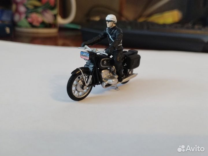 Мотоциклист 1/43