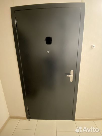 Металлическая дверь бу