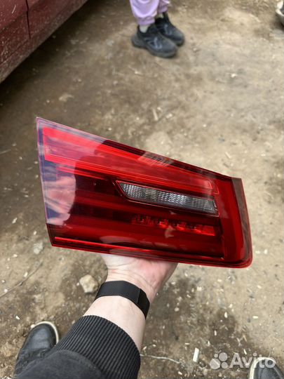 Задний внутренний левый фонарь BMW G30