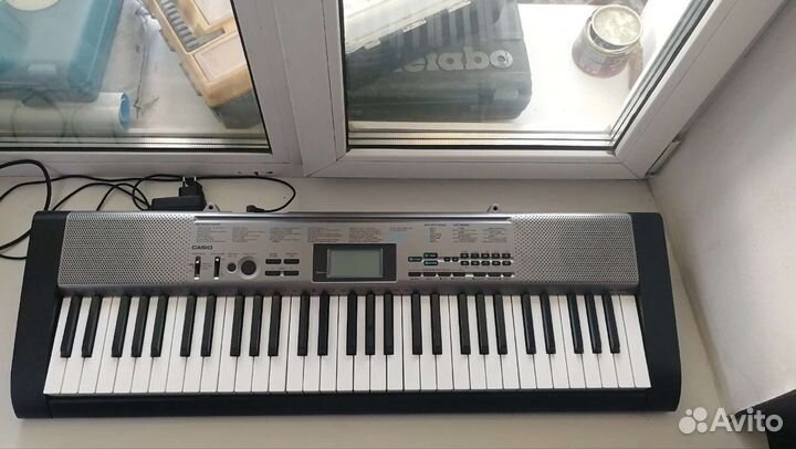 Синтезатор Casio CTK-1300