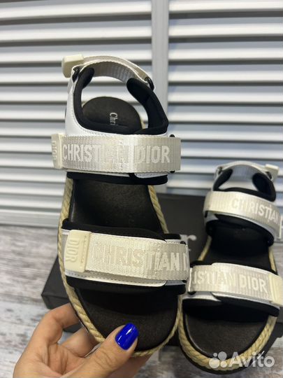 Сандалии Diop