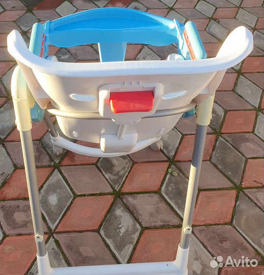 Столик для кормления