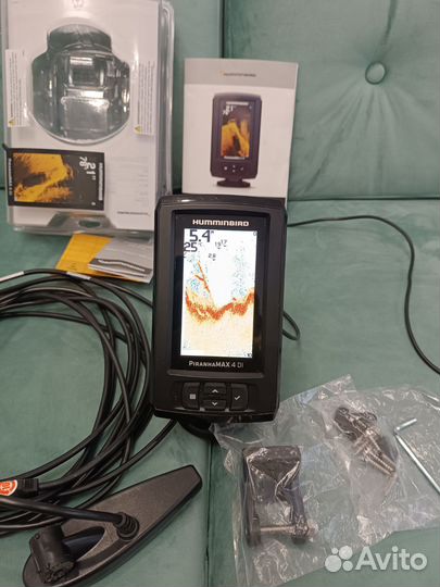 3-х Лучевой,Дон скан.Humminbird Piranha MAX 4 DI