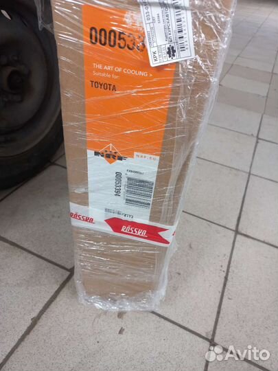 Радиатор toyota avensis авенсис