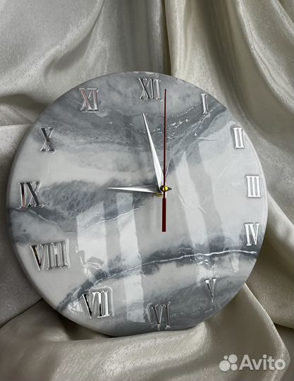 Часы настенные