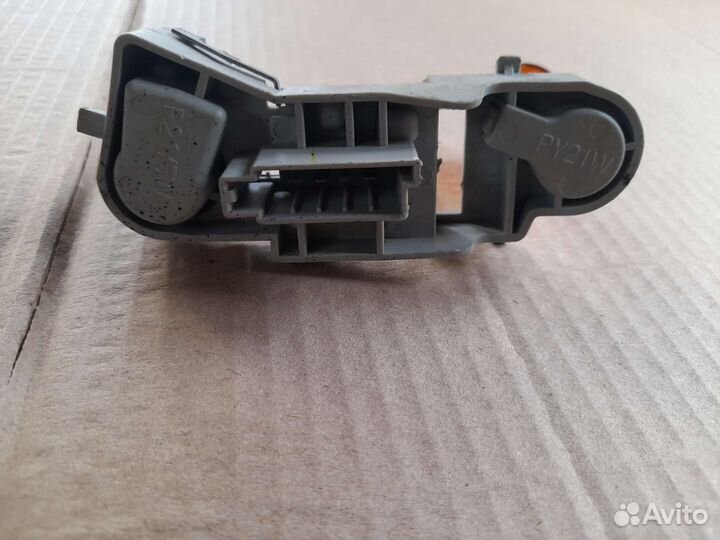 Плата заднего фонаря левого Ford Fiesta MK6 седан