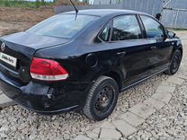 Volkswagen Polo 1.6 AT, 2014, битый, 163 774 км