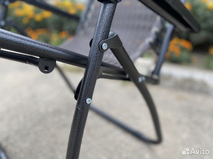 Кресло шезлонг