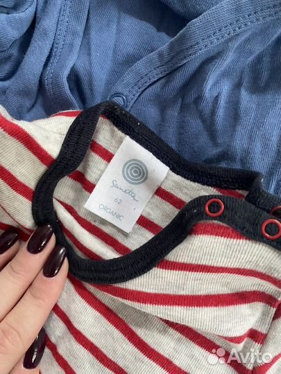 Пакет с детской одеждой