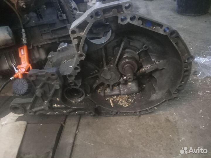 Блок цилиндров Ленд Ровер Фрилендер 1