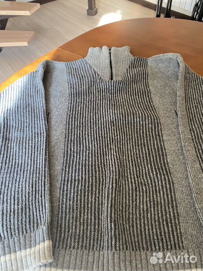 Свитер шерстяной мужской 48размер