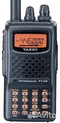 Радиостанция Yaesu FT-60R