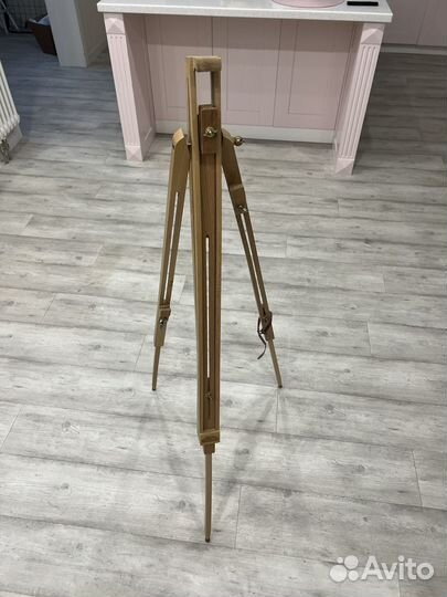 Мольберт для рисования