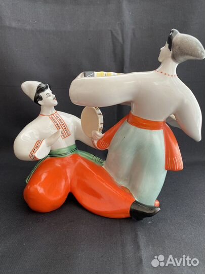 Фарфоровая статуэтка, СССР плясуны Полонне