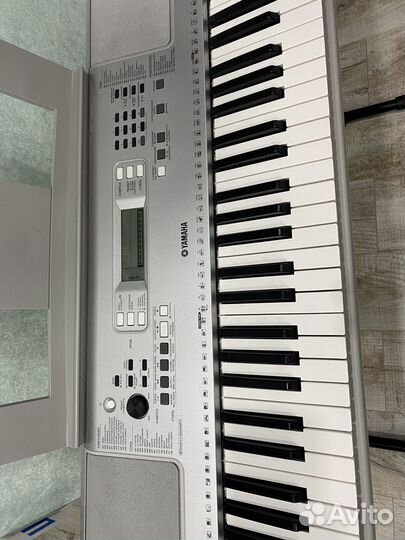 Синтезатор yamaha