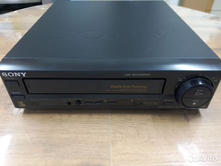 Видеомагнитофон, DVD, Blu-Ray плееры