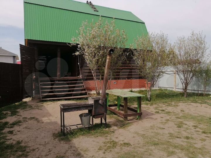 Дом 100 м² на участке 5 сот.