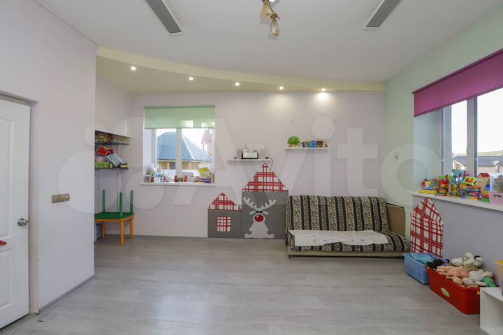 Свободного назначения, 319 м²