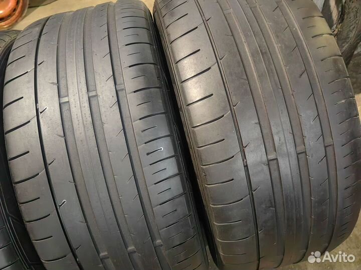 Dunlop SP Sport Maxx 050+ 275/40 R20