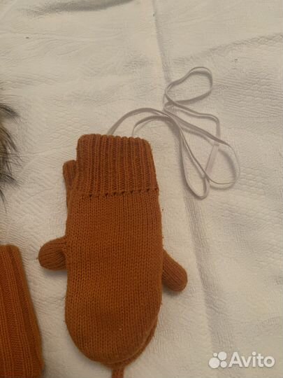 Комплект: шапка, варежки, манишка