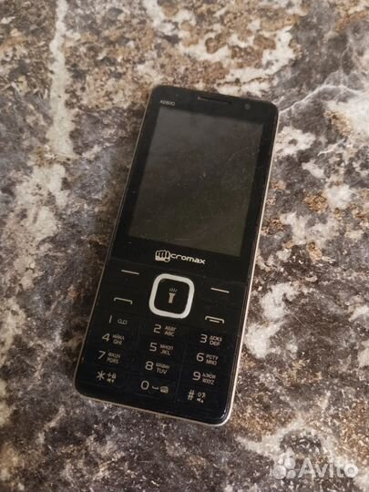 Micromax X2820