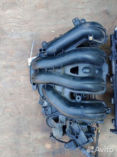 Впускной коллектор Ford Focus 2 1.6 1.8 2.0