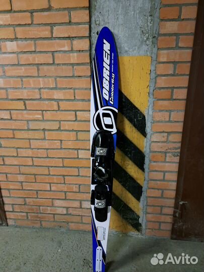 Водные лыжи