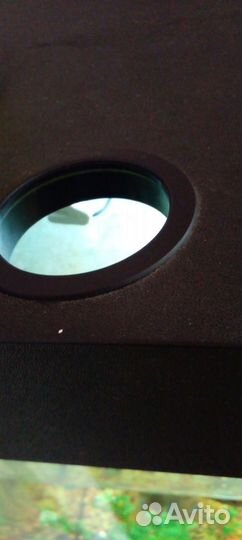 Аквариум с рыбками и тумбой