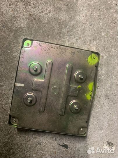 Мозги Эбу Хендай Лантра