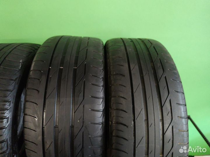 Bridgestone Turanza T001 225/45 R17