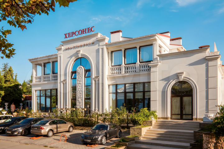 Гостиница, 1412.6 м²