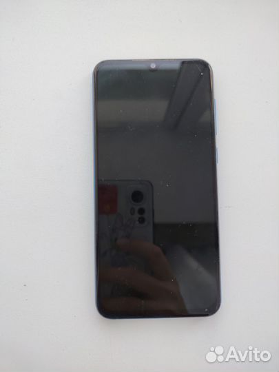 Xiaomi Mi 9 SE, 6/128 ГБ