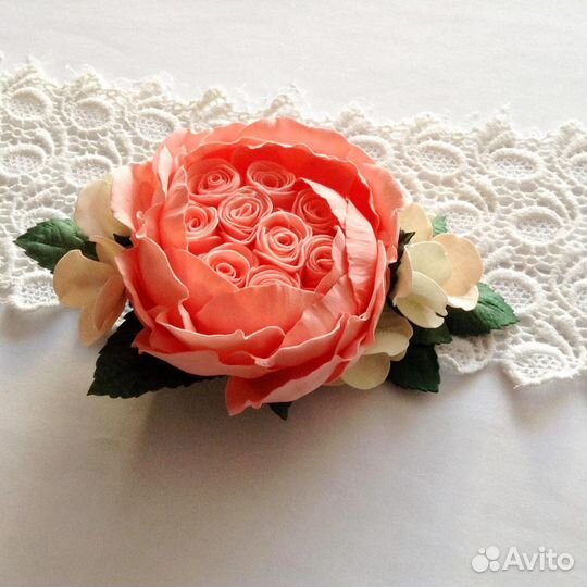 Заколка- зажим Пионовидная Роза с гортензиями