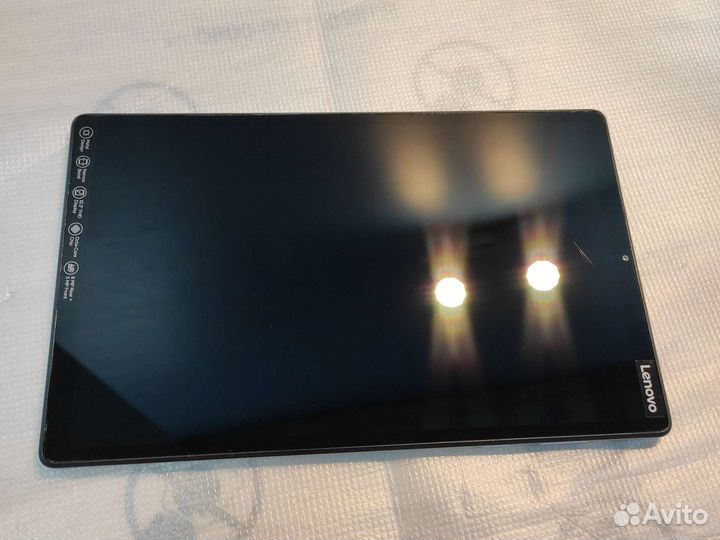 Планшет Lenovo TAB X606F