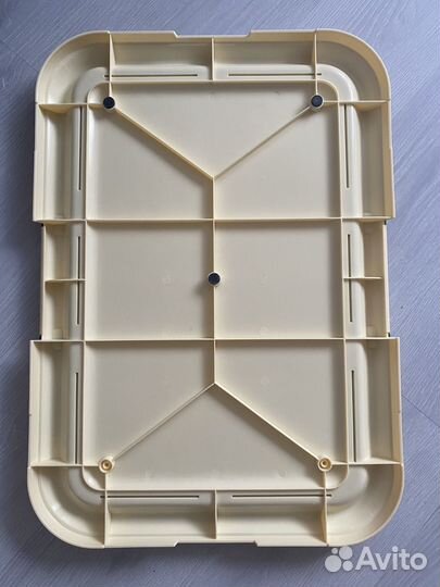 Лоток для собак под пеленку