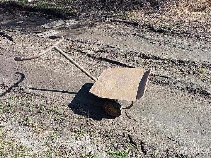 Садовая тележка, тачка б/у