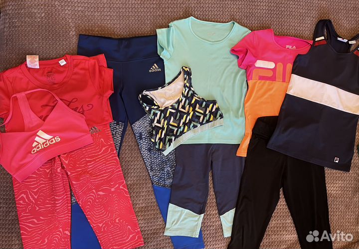Продам спортивную одежду