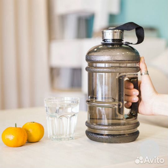 Спортивная бутылка 2,2 литра