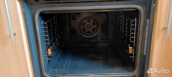 Духовой шкаф