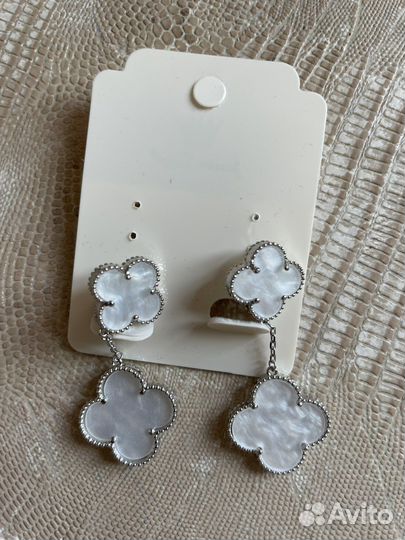 Женские серьги новые
