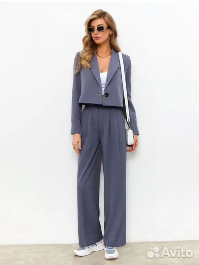 Костюм брючный