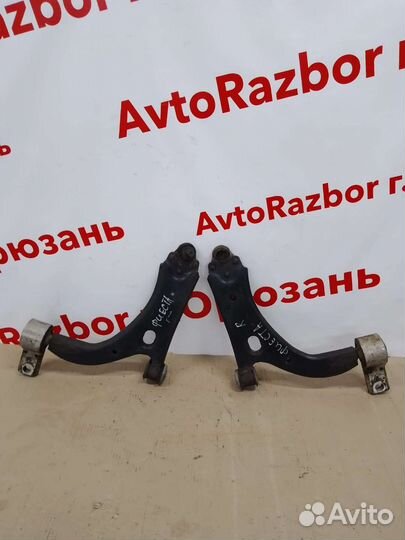 Передние рычаги Ford Fiesta mk5