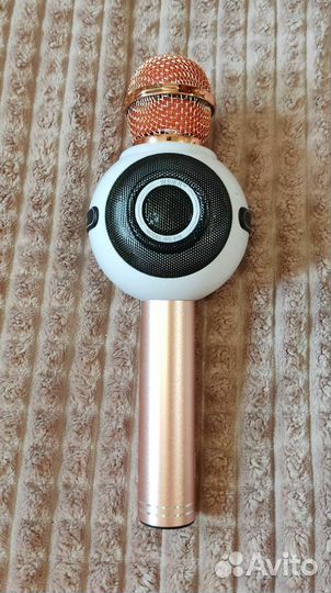 Беспроводной караоке микрофон-колонка 