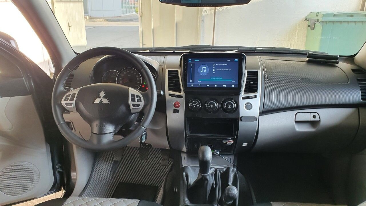 Mitsubishi Pajero Sport: фото владельца