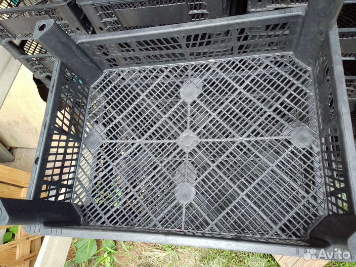 Пластиковые ящики бу